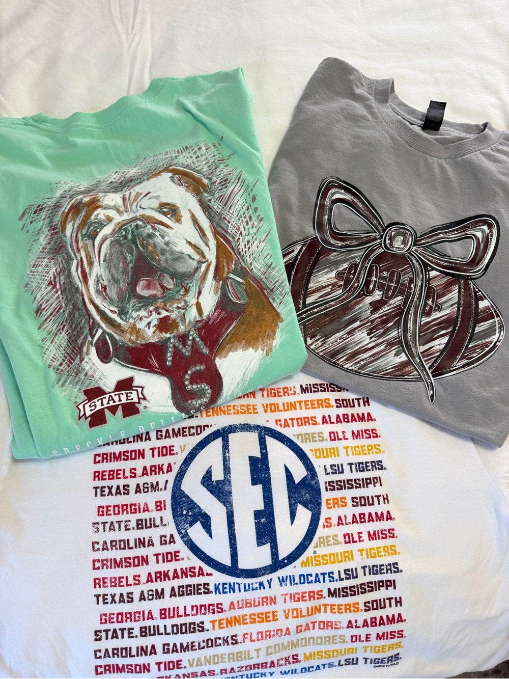 College T Shirt 🏈 Lot 3 SEC Mississippi State Bulldogs Comfort Colors football